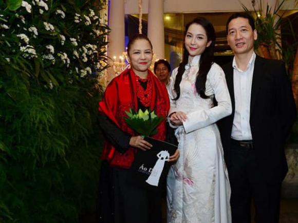 Linh Nga, sao Việt, NSND Đoàn Vương Linh