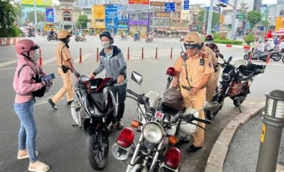Đi xe máy lên vỉa hè, xử phạt, Nghị định 168