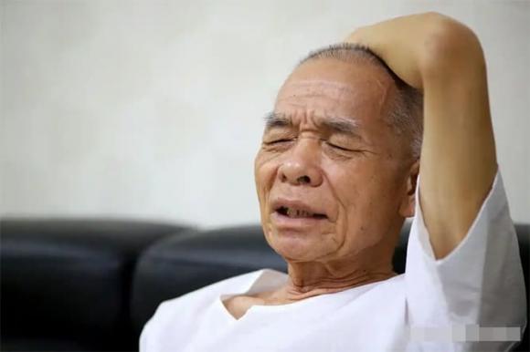 đột quỵ