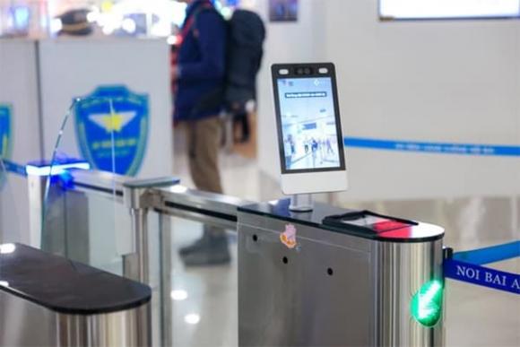 xác thực Face ID, làm thủ tục bay, sân bay nội bài, sân bay tân sơn nhất