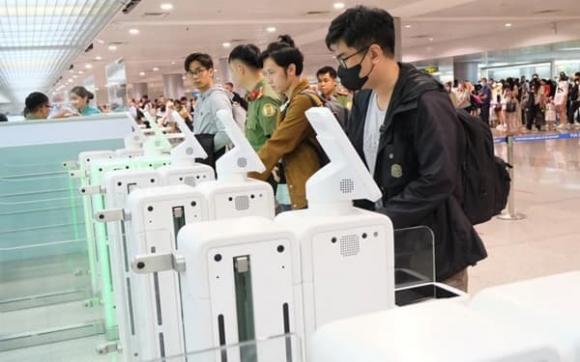 xác thực Face ID, làm thủ tục bay, sân bay nội bài, sân bay tân sơn nhất
