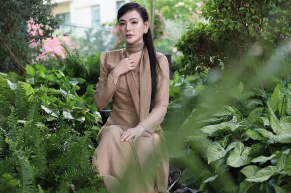 ca sĩ Thu Thủy, sao Việt