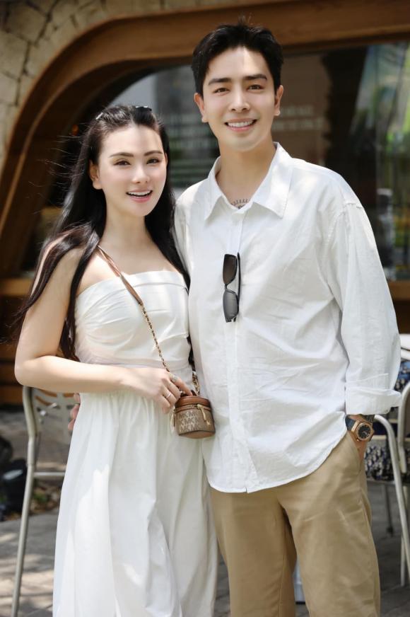 ca sĩ Thu Thủy, sao Việt