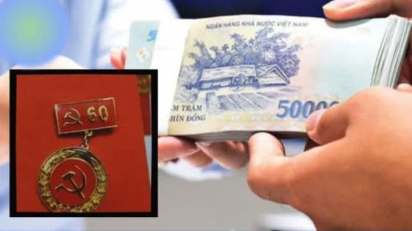 Đảng viên, tiền thưởng người đủ 30 năm tuổi đảng