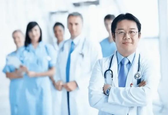 học y nên chọn ngành nào, lưu ý khi học y, sinh viên trường y