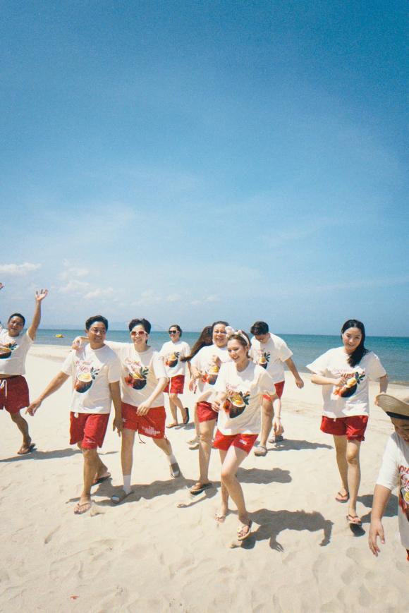 Xoài Non, Gil Lê, sao Việt 