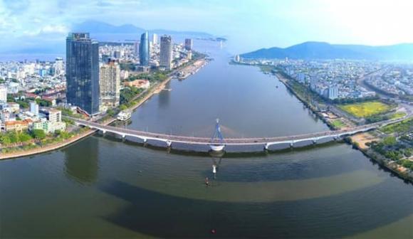Đà nẵng, sông Hàn, Công viên công cộng phía Bắc đường Phan Đăng Lưu
