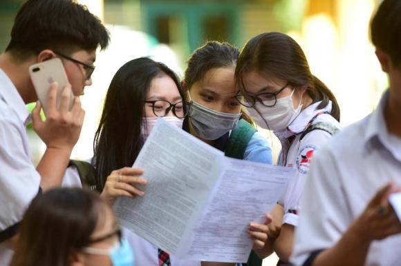 tốt nghiệp THPT, không làm việc này trước tốt nghiệp THPT, xử phạt lộ đề thi 