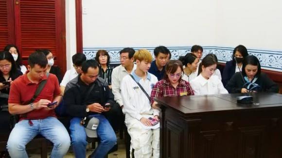 NSƯT Vũ Linh, sao Việt