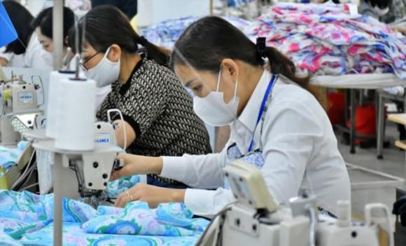 phạt tiền, Bộ Công an, phạt tù, buộc thôi việc, công chức, viên chức