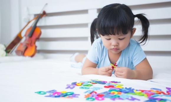 chăm con, trẻ em sinh tháng mấy, sức khỏe