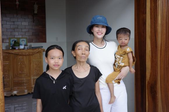 Sao Việt 25/6, tin sao việt mới nhất