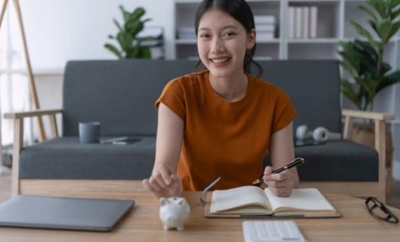  tài khoản ngân hàng, phụ nữ cần ít nhất 3 tài khoản ngân hàng,  kiểm soát tài chính
