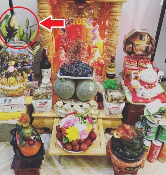 đặt hoa bàn thờ, bài trí bàn thờ, phong thủy