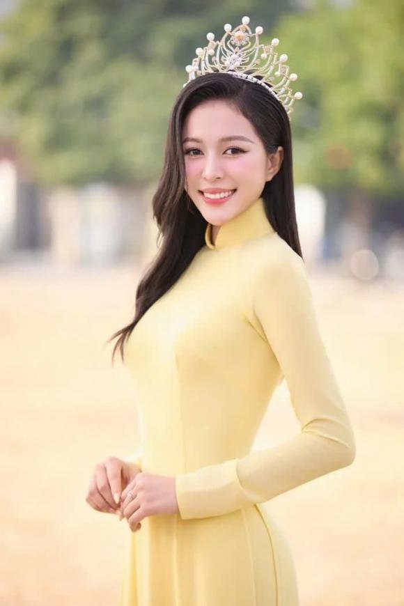 ý nhi, thanh thuỷ, sao việt