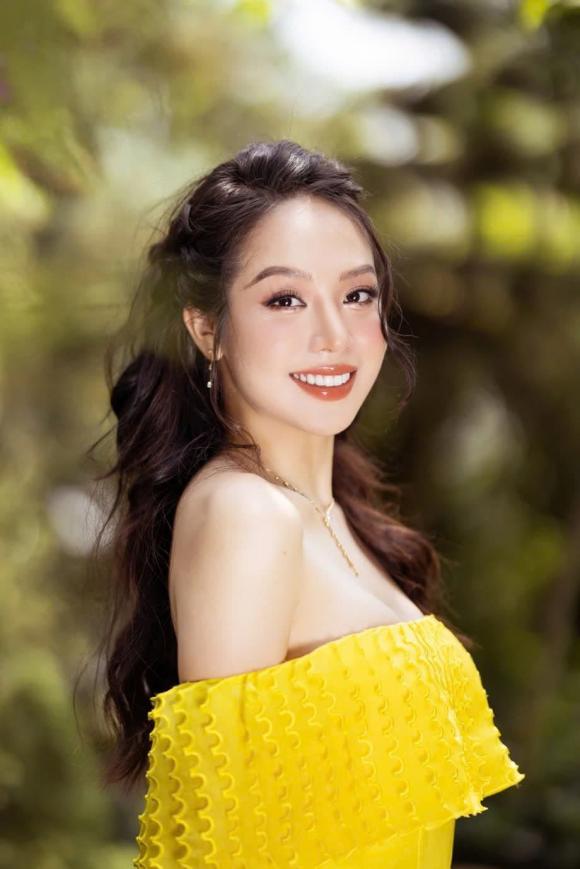 ý nhi, thanh thuỷ, sao việt