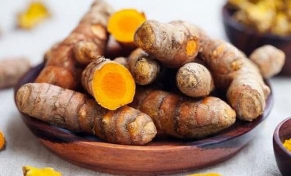 trà xanh, nghệ, Lạm dụng trà xanh và nghệ có thể 'hỏng hết gan'