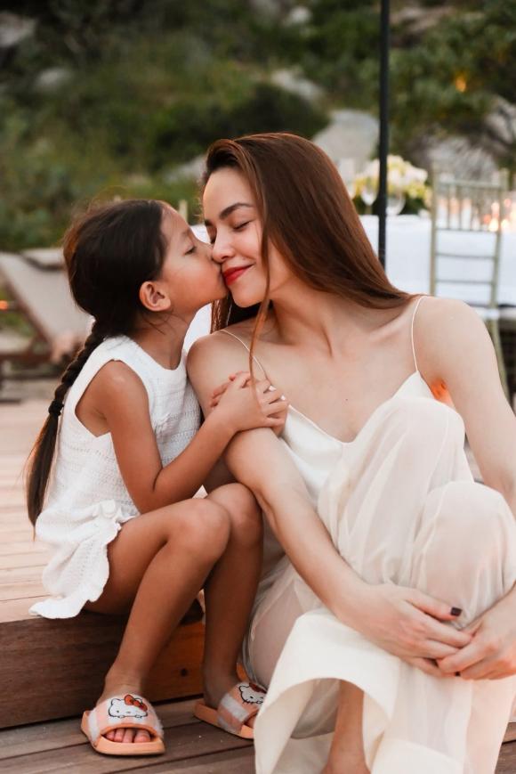 nữ ca sĩ hồ ngọc hà,diễn viên Kim Lý,sao Việt