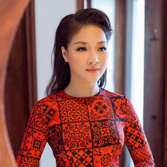 ca sĩ Thủy Bi, sao Việt