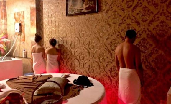 ngoại tình, cuộc sống hôn nhân, nhân viên massage
