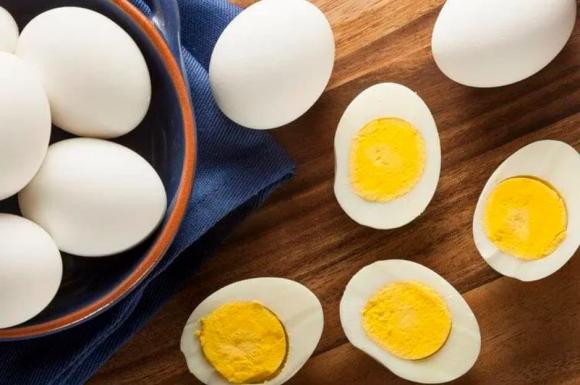nên ăn bao nhiêu trứng luộc, ăn trứng luộc đúng cách
