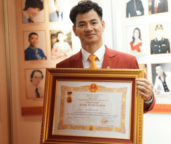 NSND Xuân Bắc, sao Việt