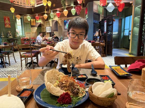 ,đạo diễn Nguyễn Quang Dũng,ca sĩ Bùi Lan Hương, sao Việt