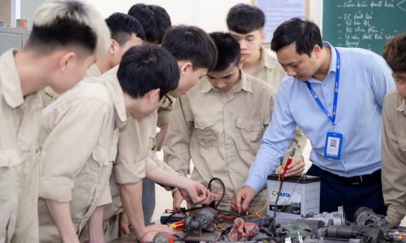  xét tuyển học bạ, tuyển sinh đại học, xét tuyển đại học, điểm chuẩn đại học