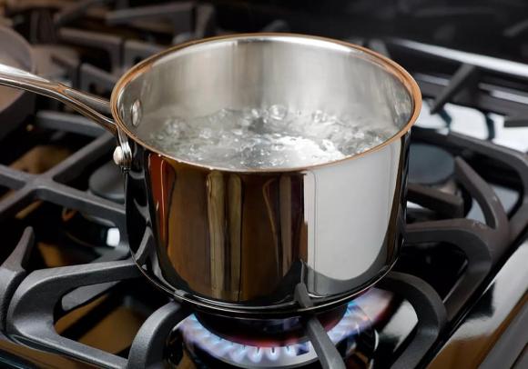 uống nước, sai lầm khi uống nước, sức khỏe