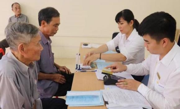BHXH, lương hưu, Luật Bảo hiểm xã hội 2024, đủ tuổi nghỉ hưu