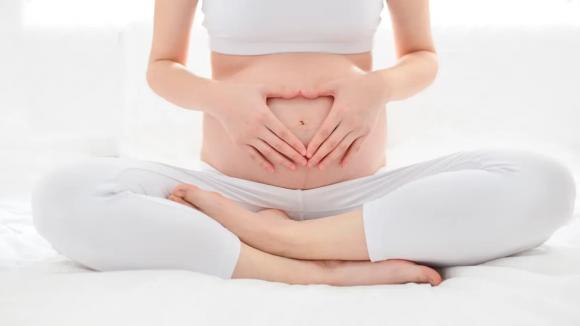 mẹ bầu uống cà phê, mẹ bầu ăn bột ngọc trai