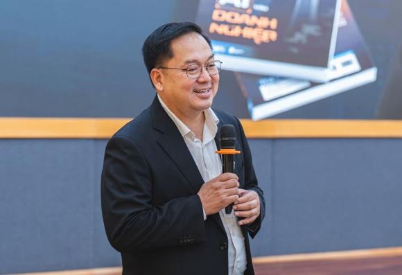 Chuyên gia Hoàng Nam Tiến, phát ngôn của chuyên gia Hoàng Nam Tiến