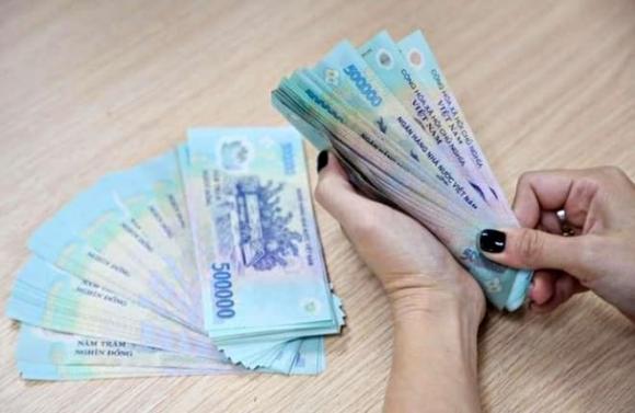 Luật Nhà giáo, lương giáo viên