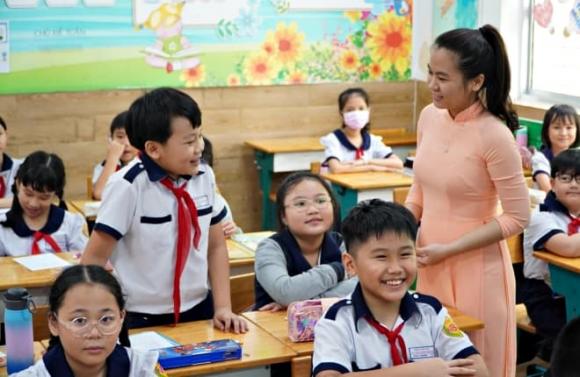 Luật Nhà giáo, lương giáo viên