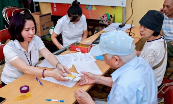trợ cấp hưu trí xã hội, hỗ trợ mai táng phí, người cao tuổi, Luật Bảo hiểm xã hội