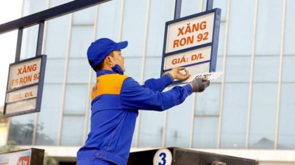 Giá xăng, dựa báo giá xăng, kiến thức 