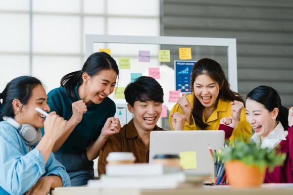 Sinh viên, Sinh viên làm thêm, công việc cho sinh viên