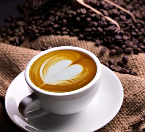 thực phẩm tốt cho sức khỏe, thức uống giúp khỏe gan, cà phê, trà xanh, nước chanh, nước ép củ dền đỏ, trà ô long