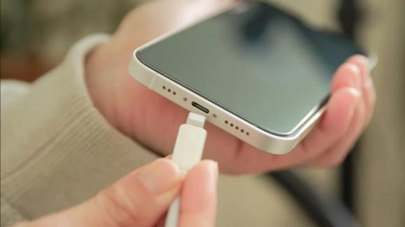 pin iPhone, lý do pin iPhone sụt nhanh, cách kéo dài tuổi thọ pin iPhone