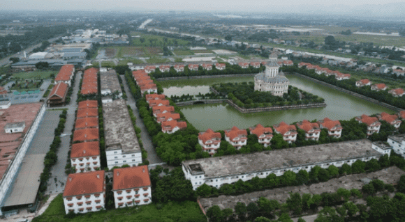 đại học, đại học bị đình chỉ, kiến thức 