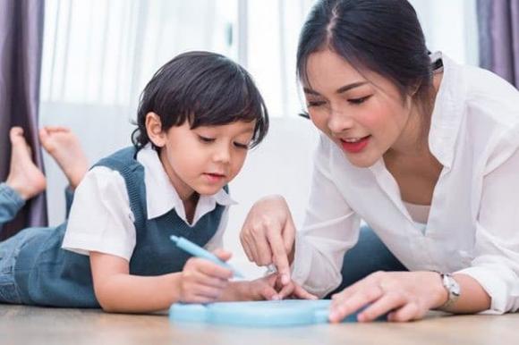 gia đình, tình yêu thương, cha mẹ, dạy con, bậc cha mẹ, cha mẹ thông thái