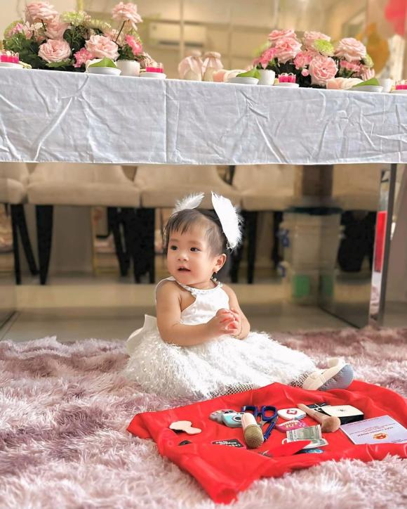diễn viên Thanh Trúc, ca sĩ Châu Khải Phong, sao Việt
