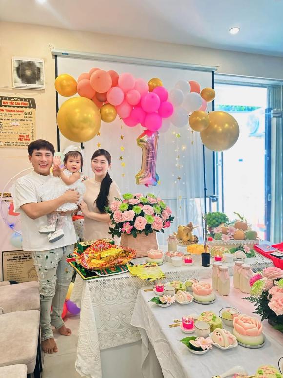 diễn viên Thanh Trúc, ca sĩ Châu Khải Phong, sao Việt