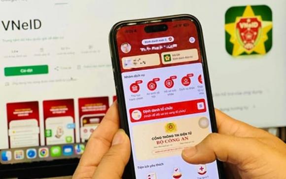 Thông tin trên VNeID bị sai, cập nhập thông tin trên VNeID