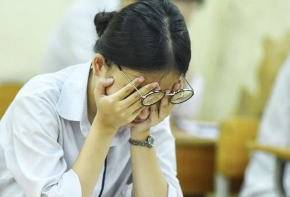 con trượt lớp 10, cha mẹ nên làm gì khi con thi trượt, điểm thi lớp 10