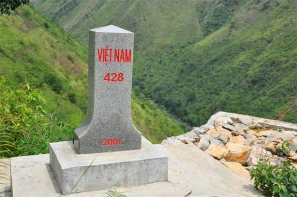 Điểm cực Bắc của Việt Nam, xã Lũng Cú, cột mốc lũng cú