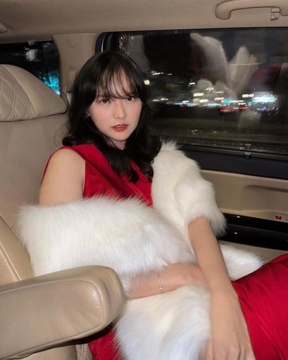 diễn viên Hải Tú, ca sĩ Sơn Tùng, sao Việt