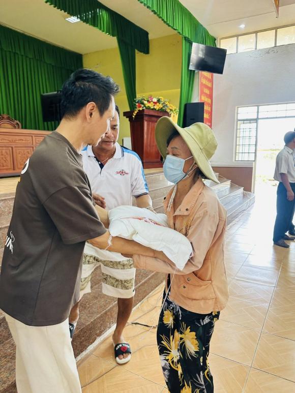 Sao Việt 7/7, tin sao việt mới nhất