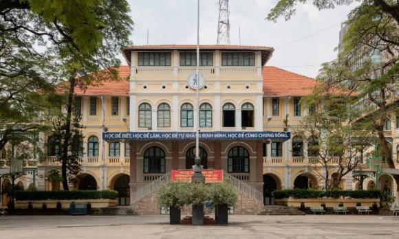 trường chuyên tại TPHCM,  THPT chuyên Trần Đại Nghĩa, Lê Hồng Phong, Hùng Vương, Lê Quý Đôn