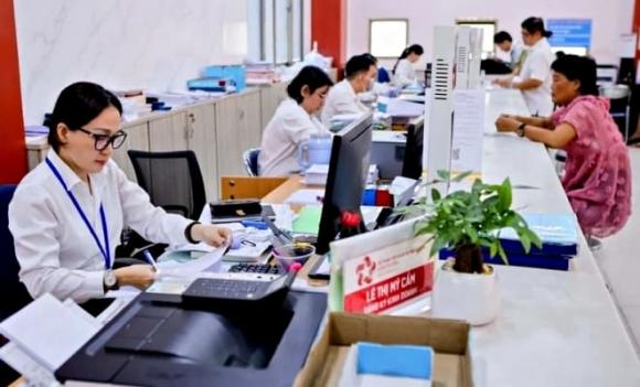 trình độ, bằng cấp, cán bộ, công chức, bằng đại học tại chức, bằng đại học không chính quy